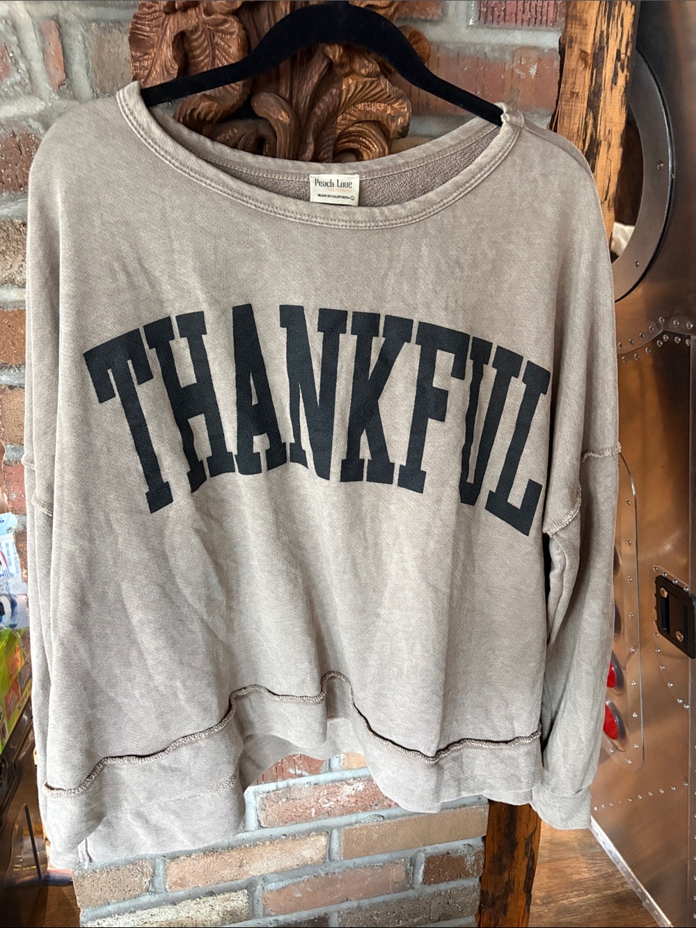 Peach Love California Taupe 'Thankful' Sweatshirt with Black Graphic